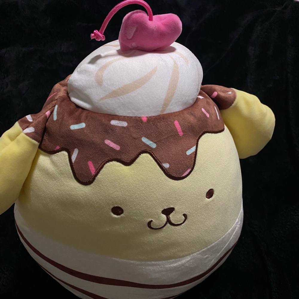 pompom purin squishmellow